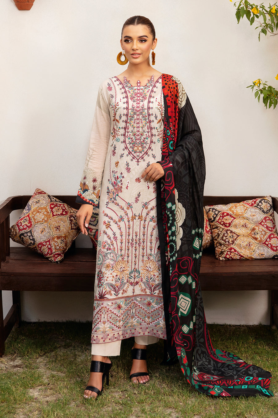Mashaal by Ramsha Luxury  Lawn Collection