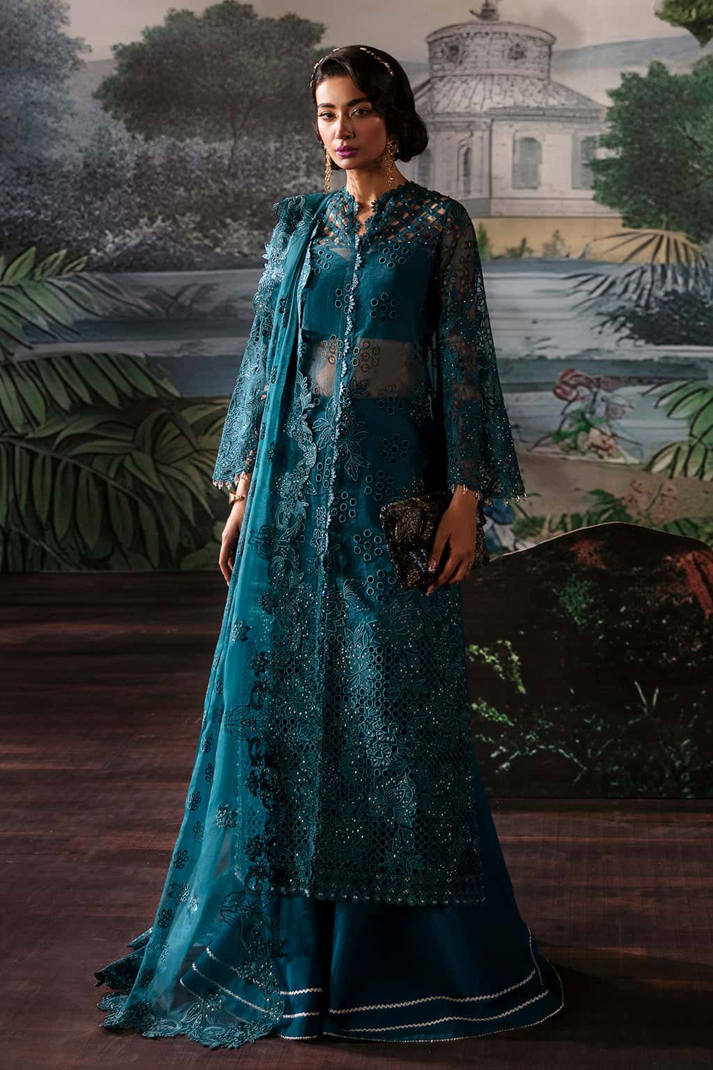 La Fuchsia by Afrozeh Premium Collection