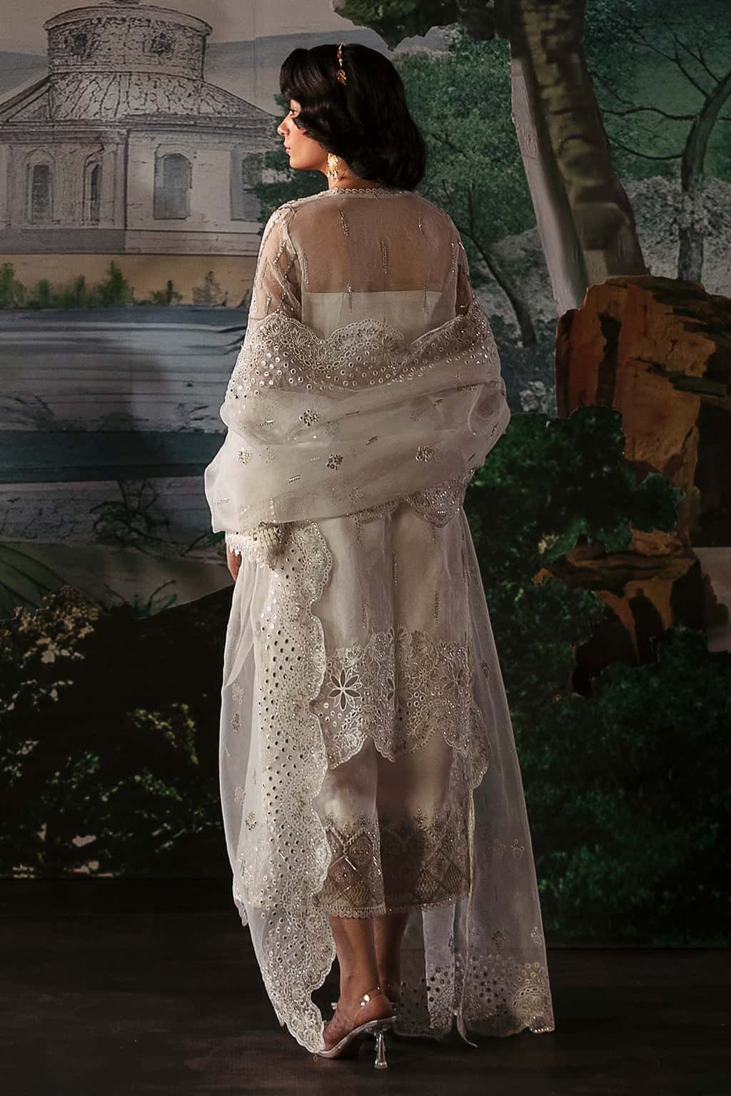 La Fuchsia by Afrozeh Premium Collection