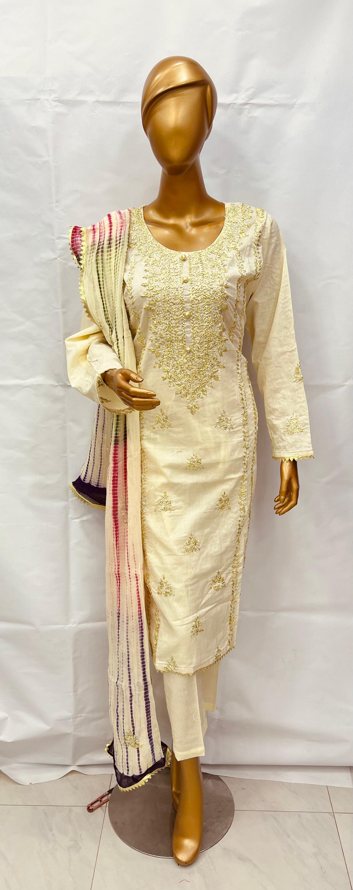 Luxury Embroidered Lawn Ready To Ship