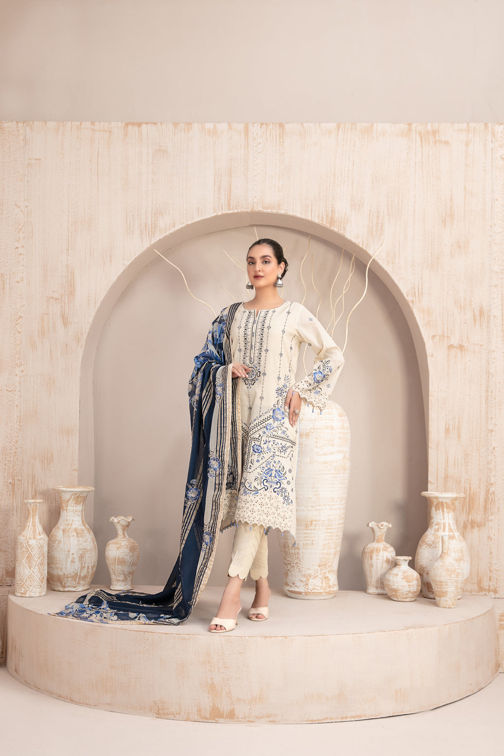 Maherooh By Tawakkal Embroidered Lawn Collection