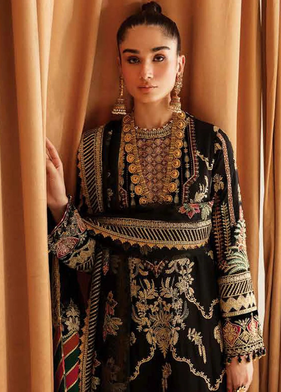 Fleur De Lis by Ayzel Embroidered Collection