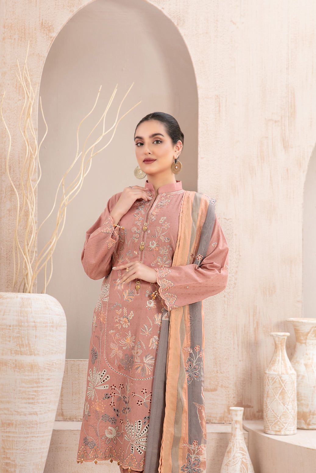 Maherooh By Tawakkal Embroidered Lawn Collection