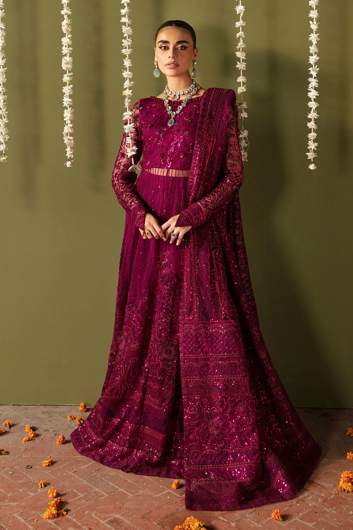 Jhoomro By Nureh Luxury Collection