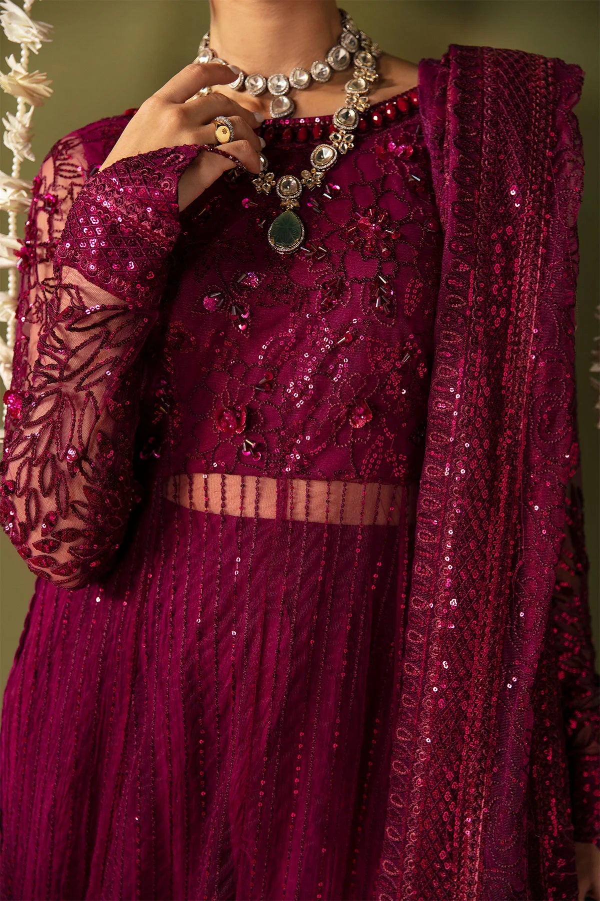 Jhoomro By Nureh Luxury Collection