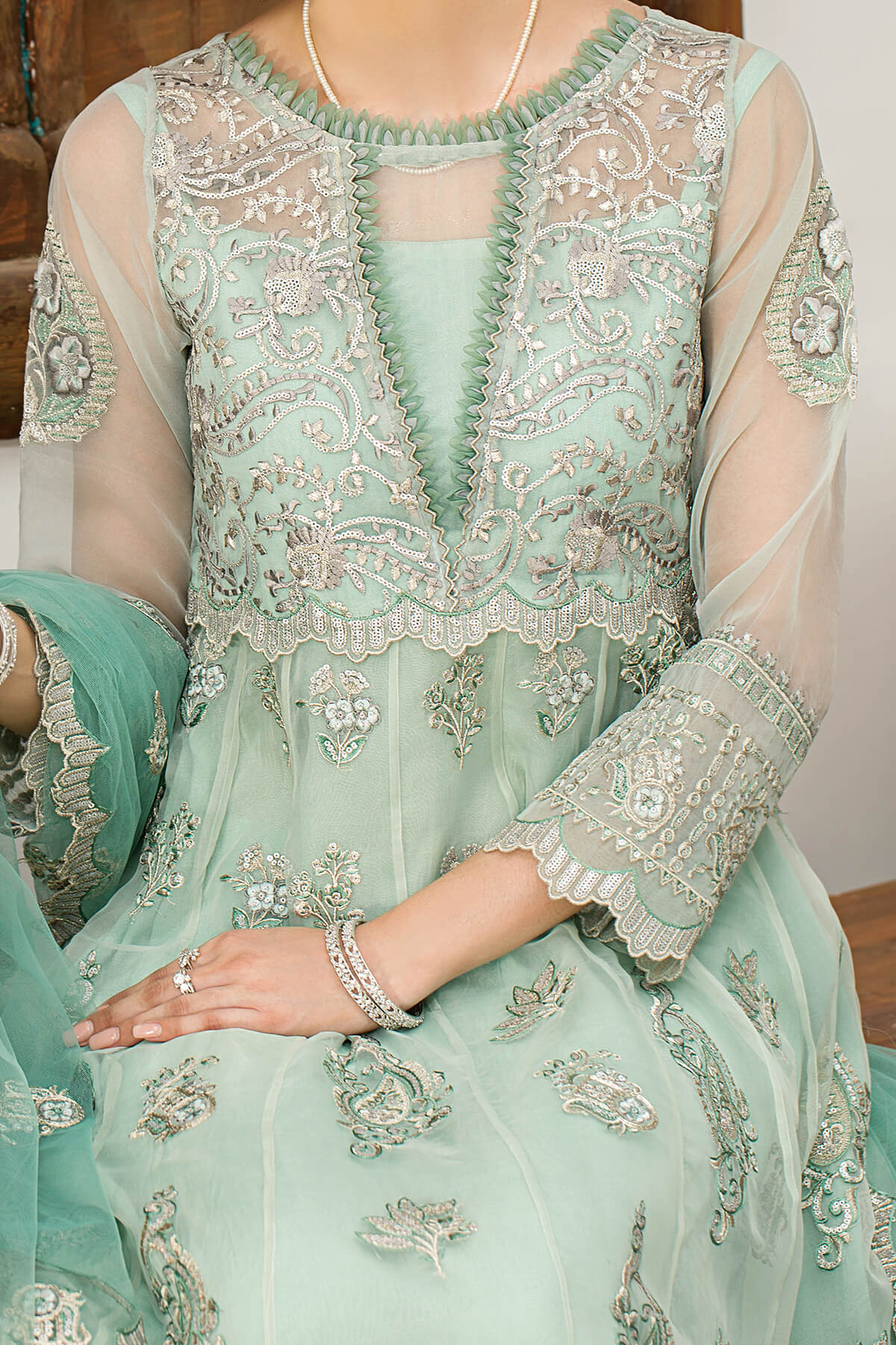 Plush By Imrozia Luxury Embroidered Collection