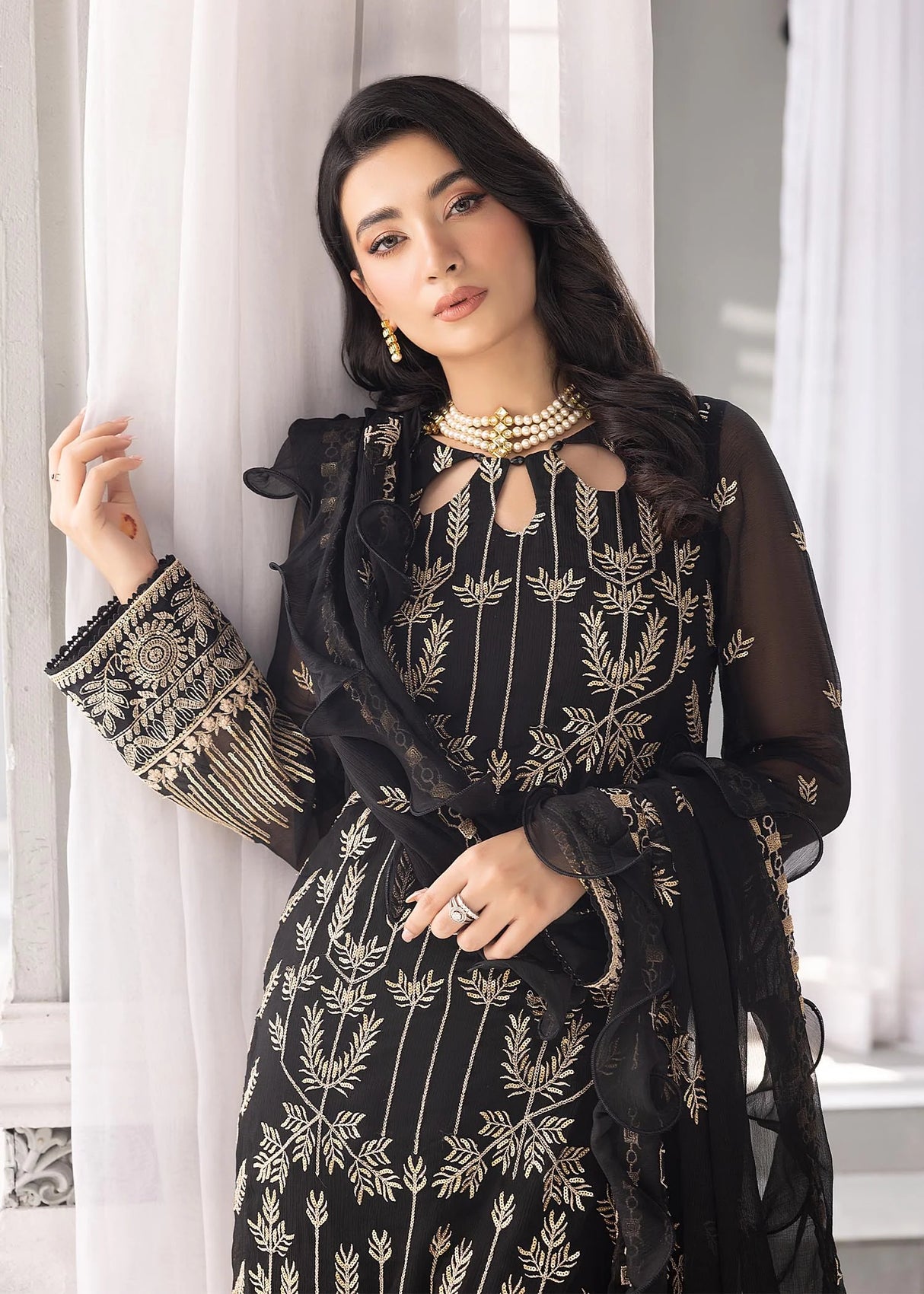 Merakish By Shahzeb Textile Luxury Embroidered Collection