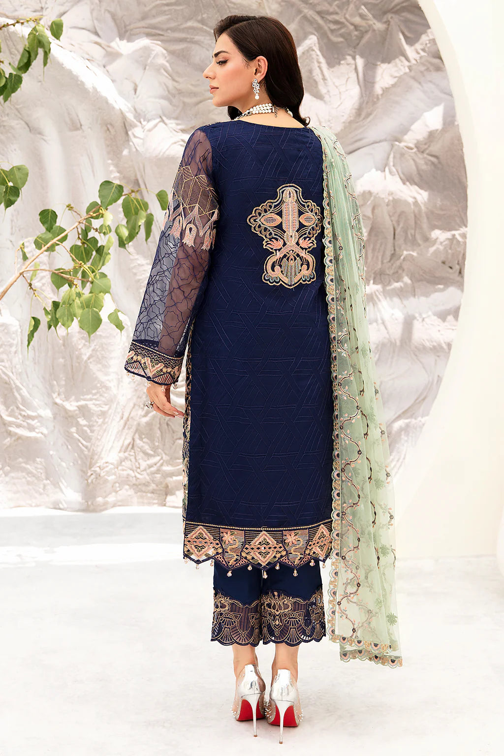 Minhal By Ramsha Luxury Collection