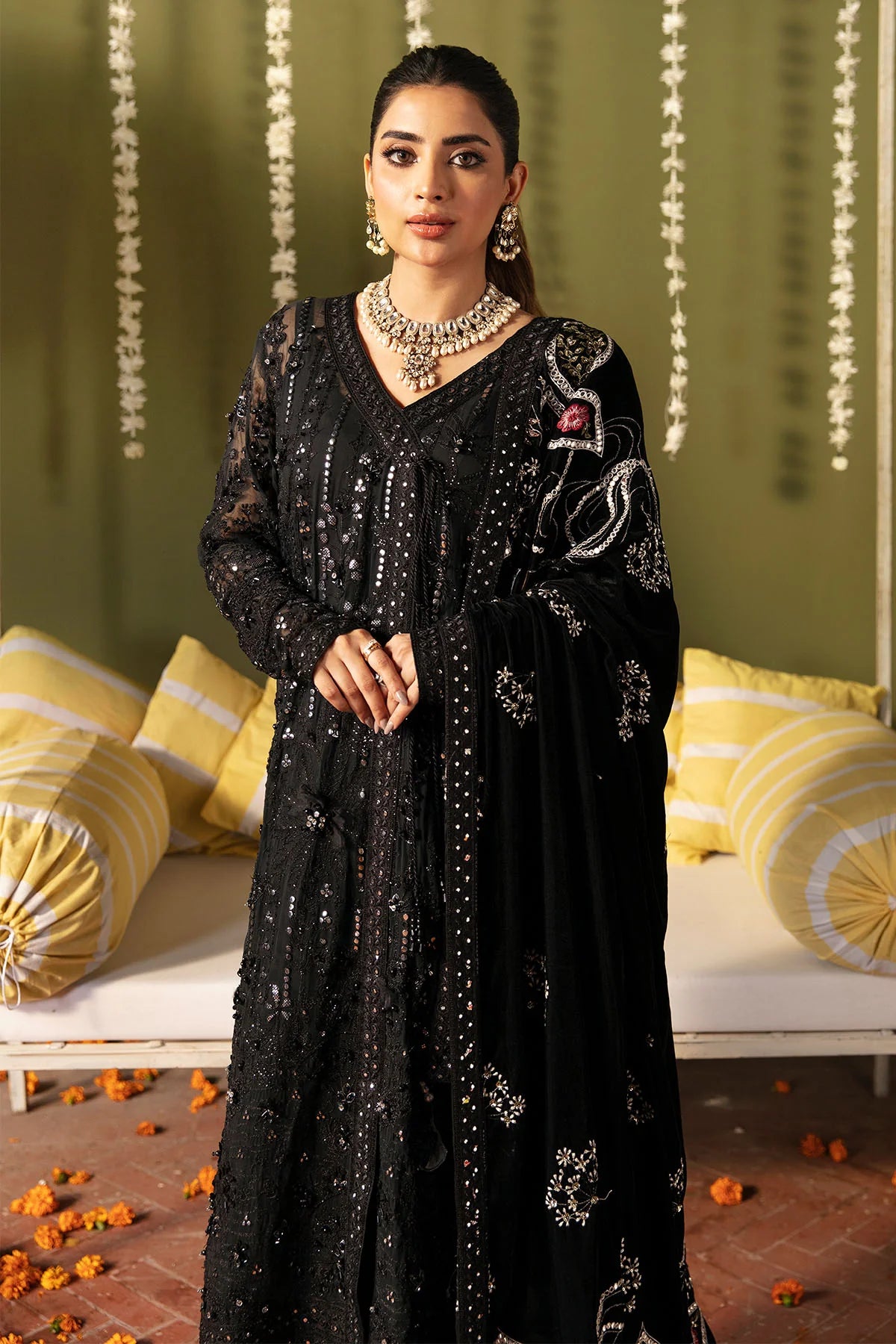 Jhoomro By Nureh Luxury Collection