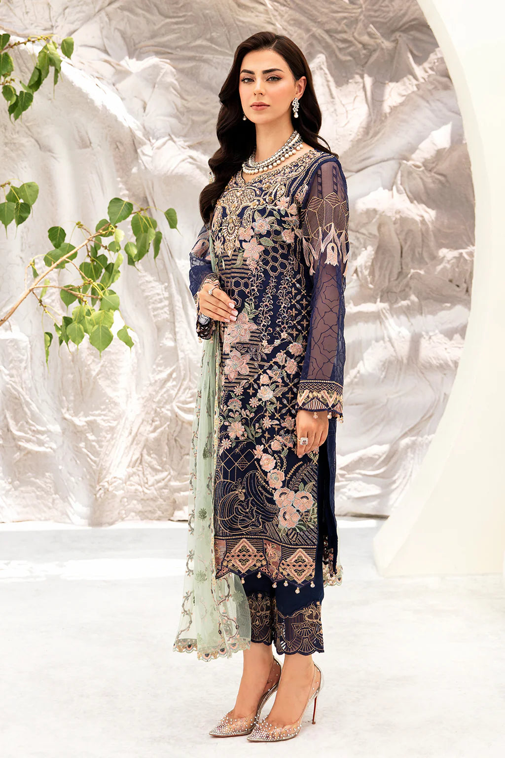 Minhal By Ramsha Luxury Collection