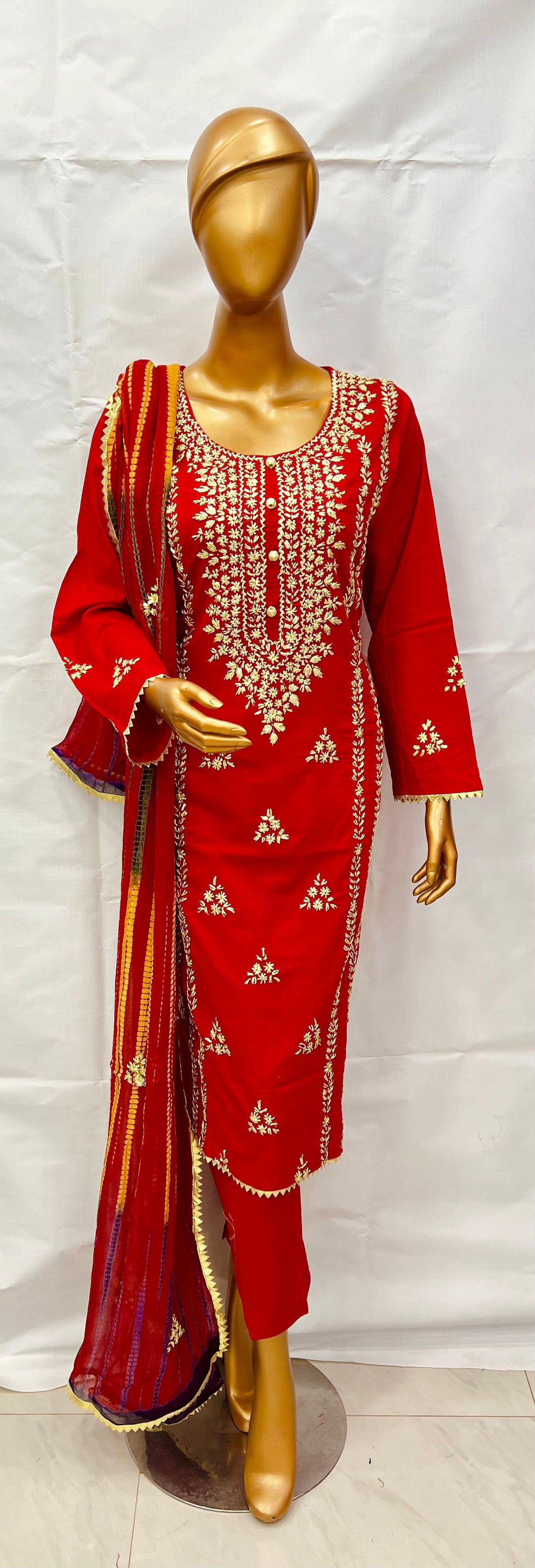Luxury Embroidered Lawn Ready To Ship