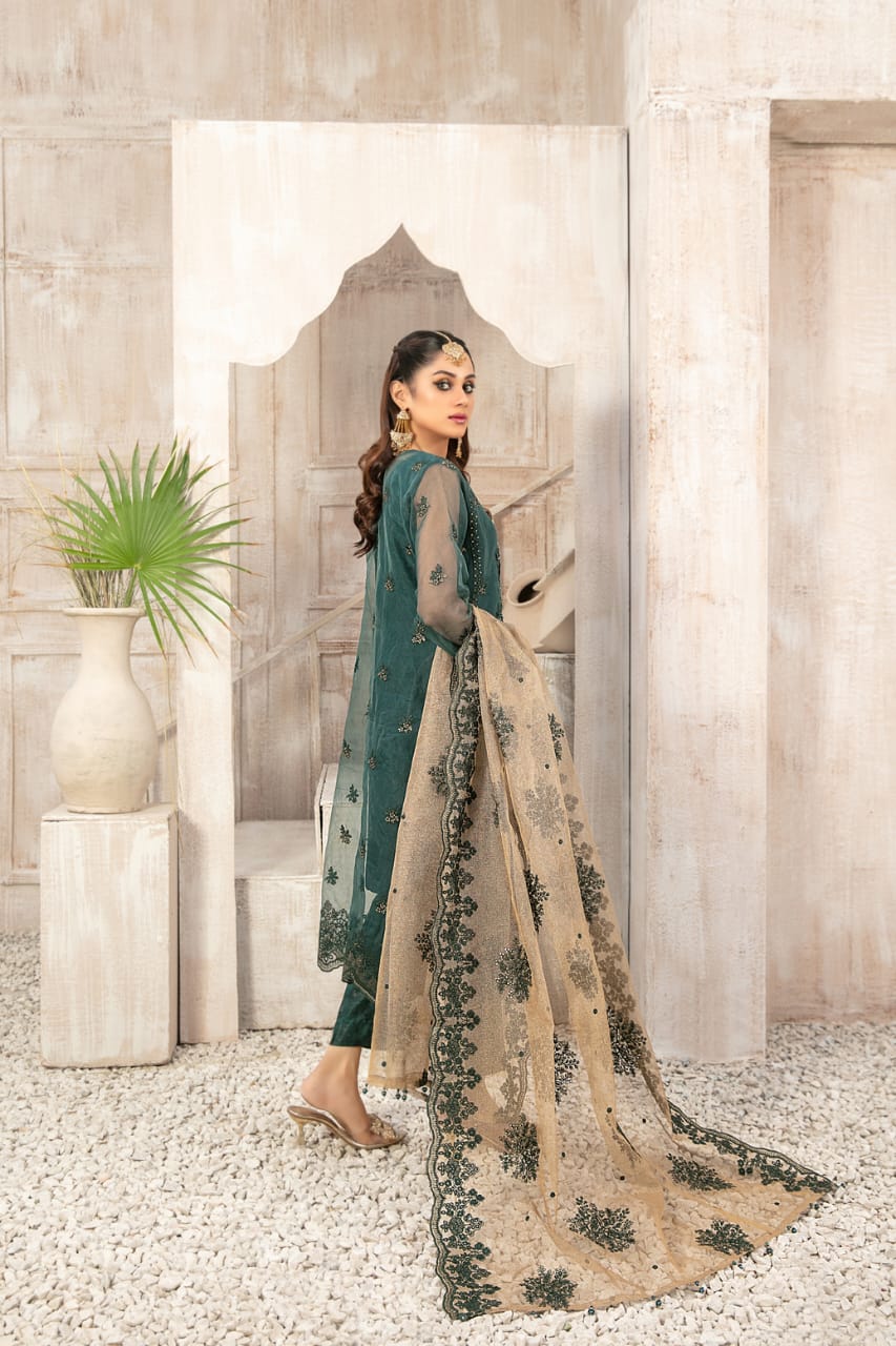 Mishkah By Tawakkal Luxury  Collection