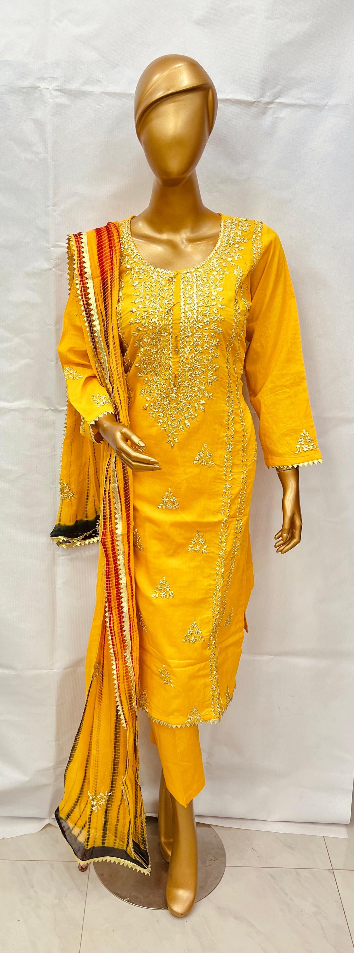 Luxury Embroidered Lawn Ready To Ship