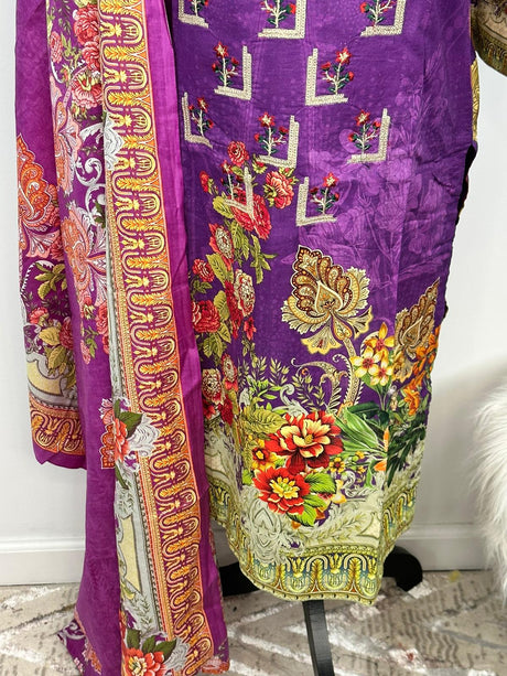 Pakistani Embroidered Lawn ready to ship