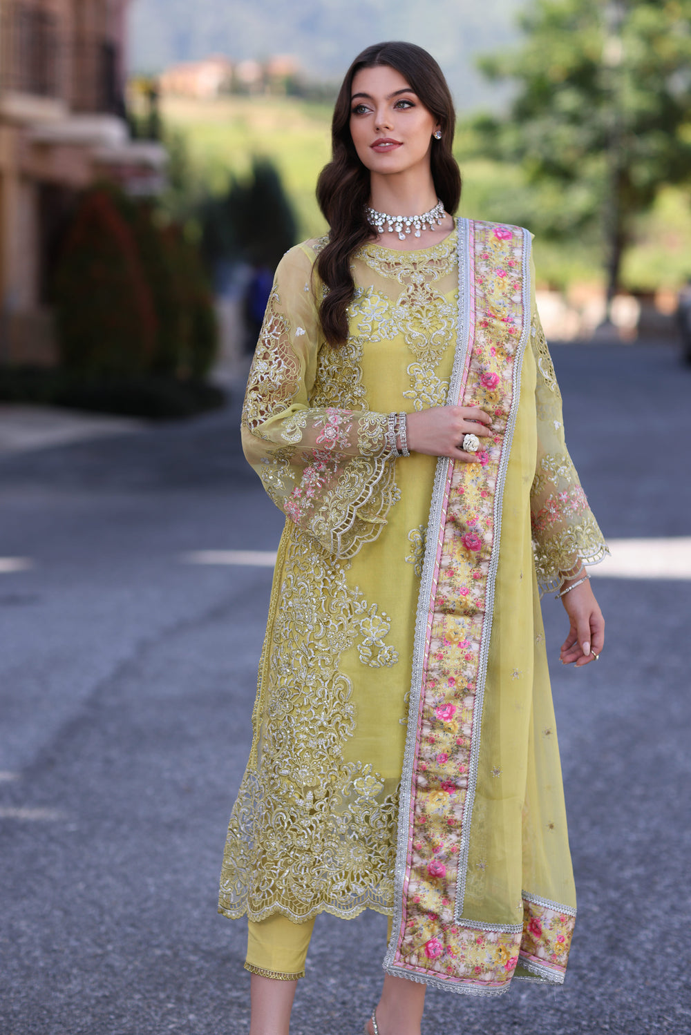 Noor by Saadia Asad Luxury Collection