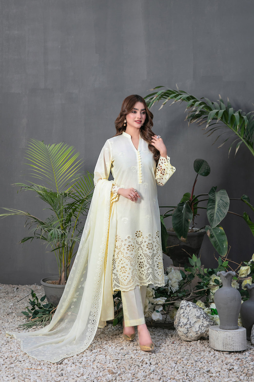 Meenah by Tawakkal Luxury  Lawn Collection