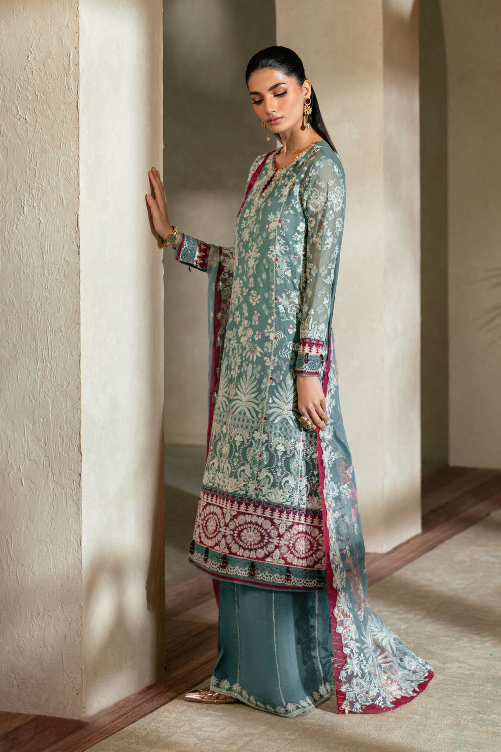 Niran by Xenia Premium Collection
