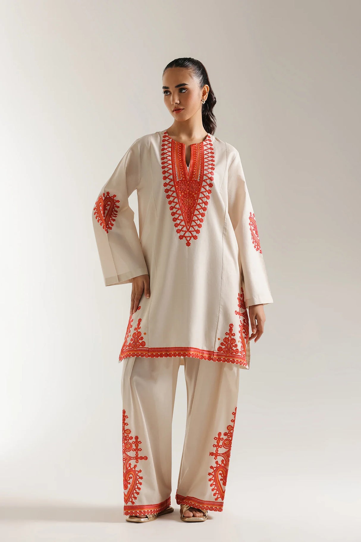 Ethnic Embroidered 2pc