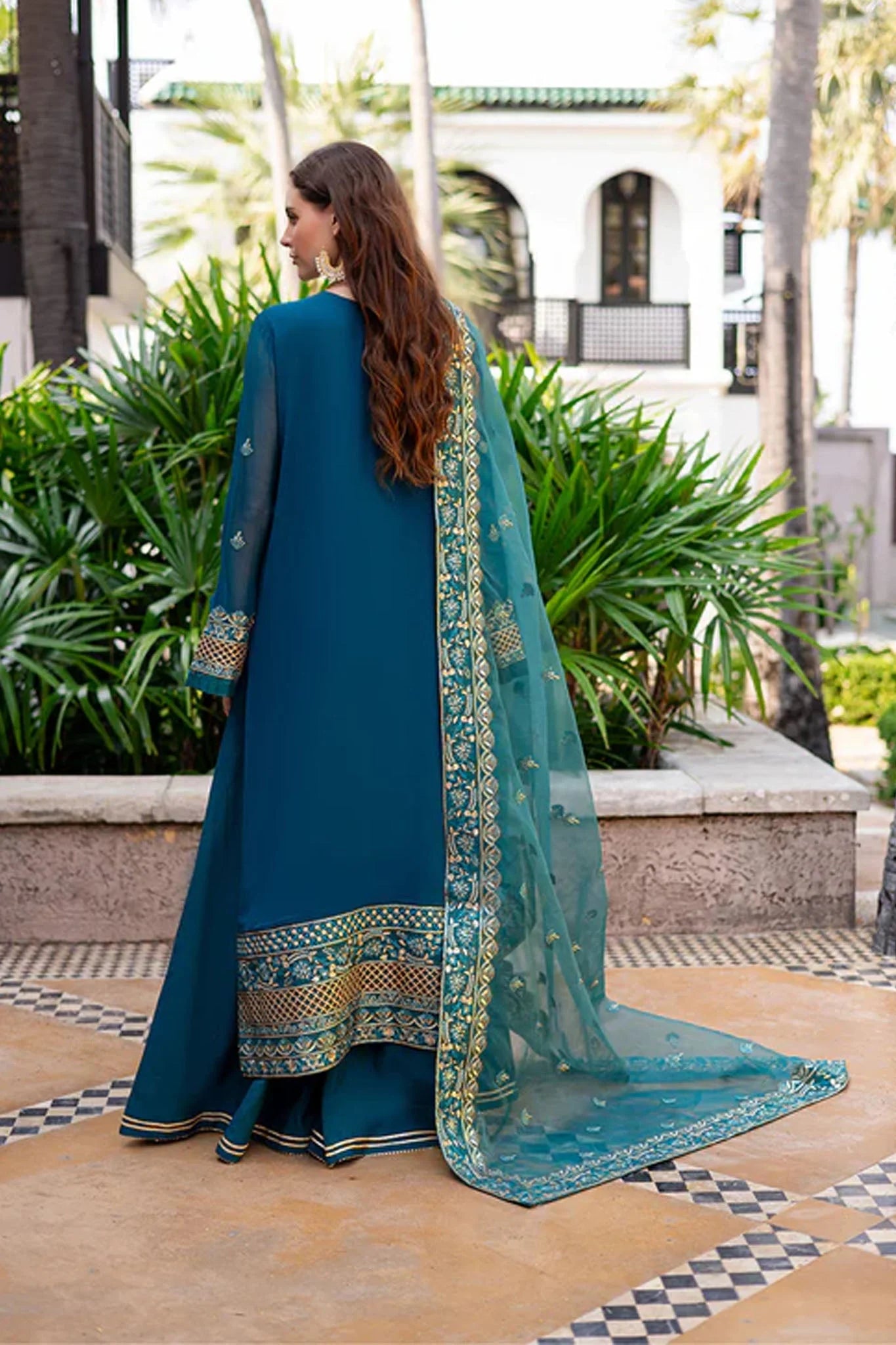 Noir By Freesia Maryum N Maria Formals Collection