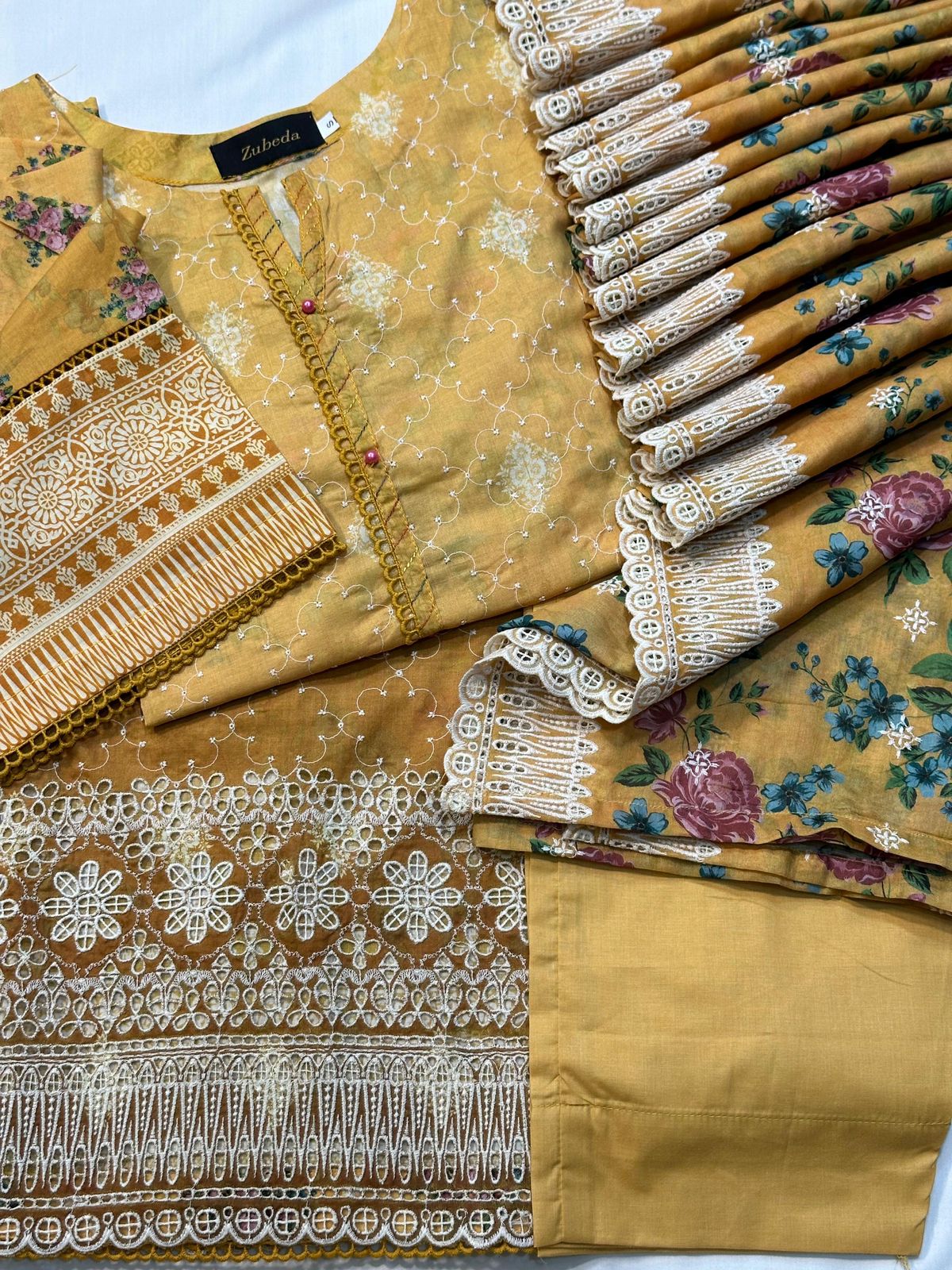 ZUBEDA EMBROIDERED LUXURY LAWN