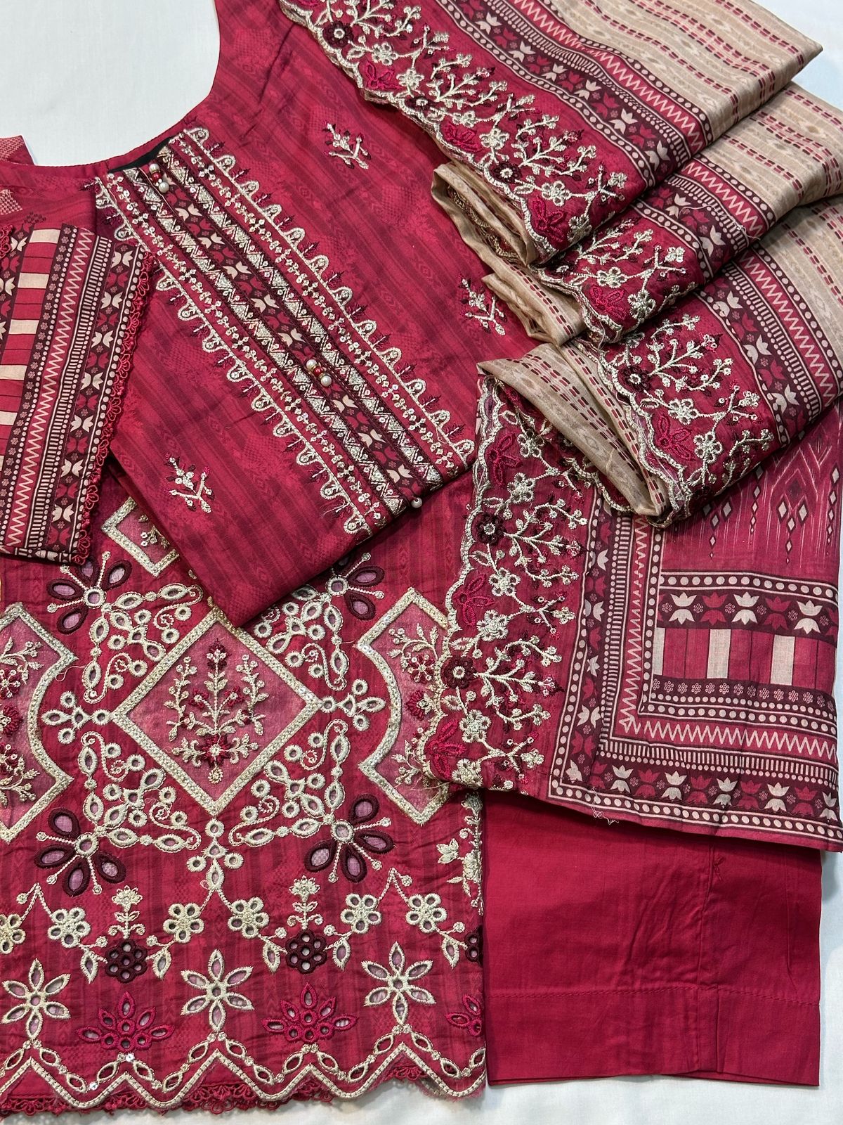 Zubeda Luxury Lawn Collection