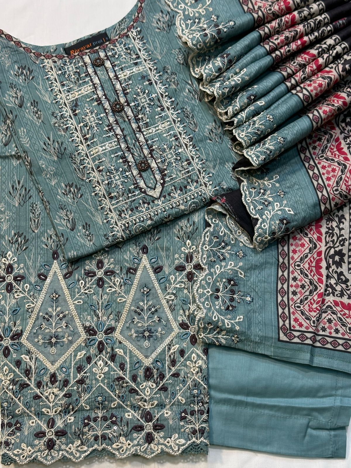 Zubeda Luxury Lawn Collection