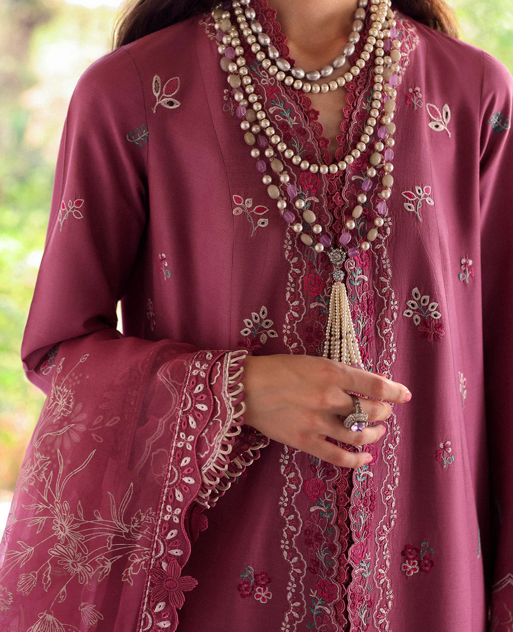 Republic Women’s Wear