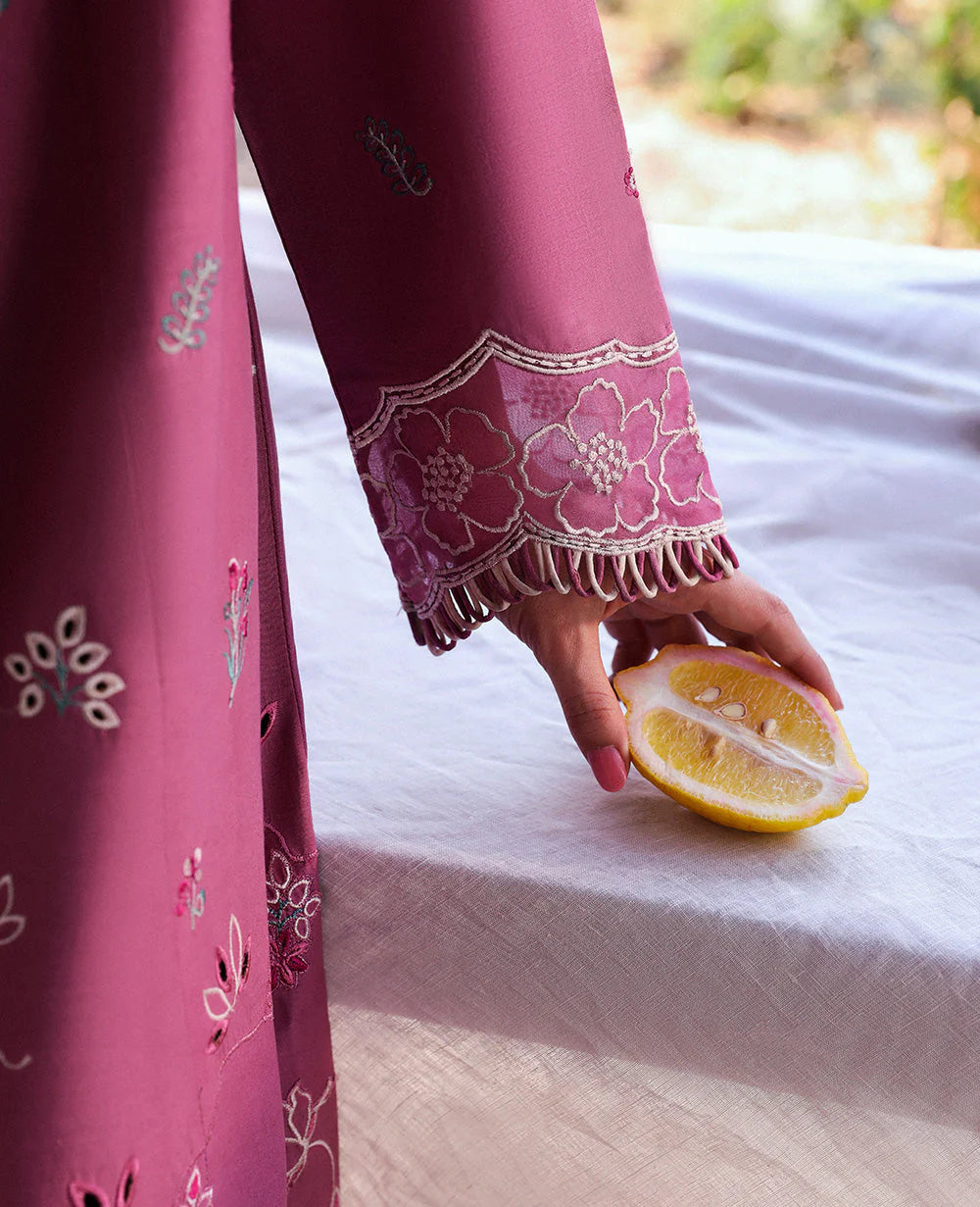 Republic Women’s Wear