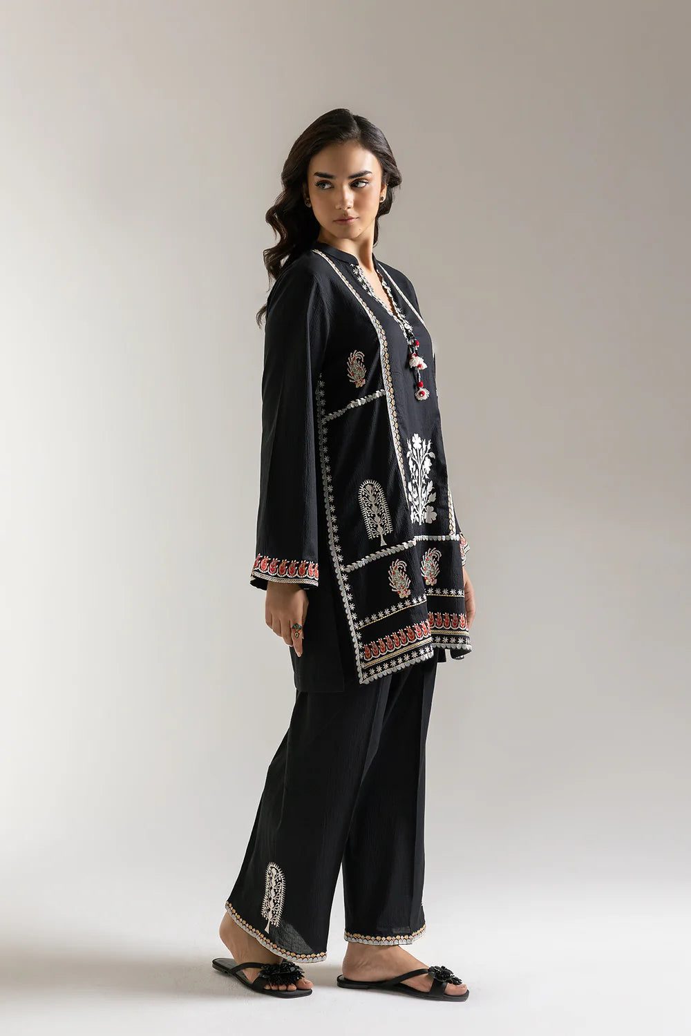 Ethnic Embroidered 2pc