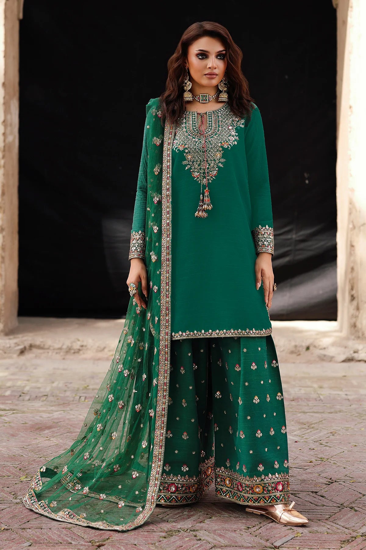 Charizma Luxury Embroidered Suit