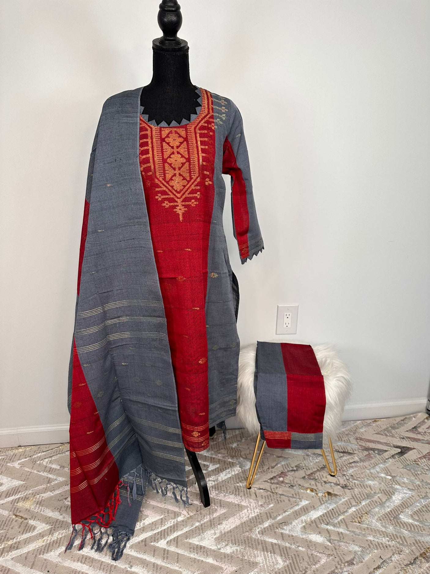 Pure Handloom Dhakai Jamdani