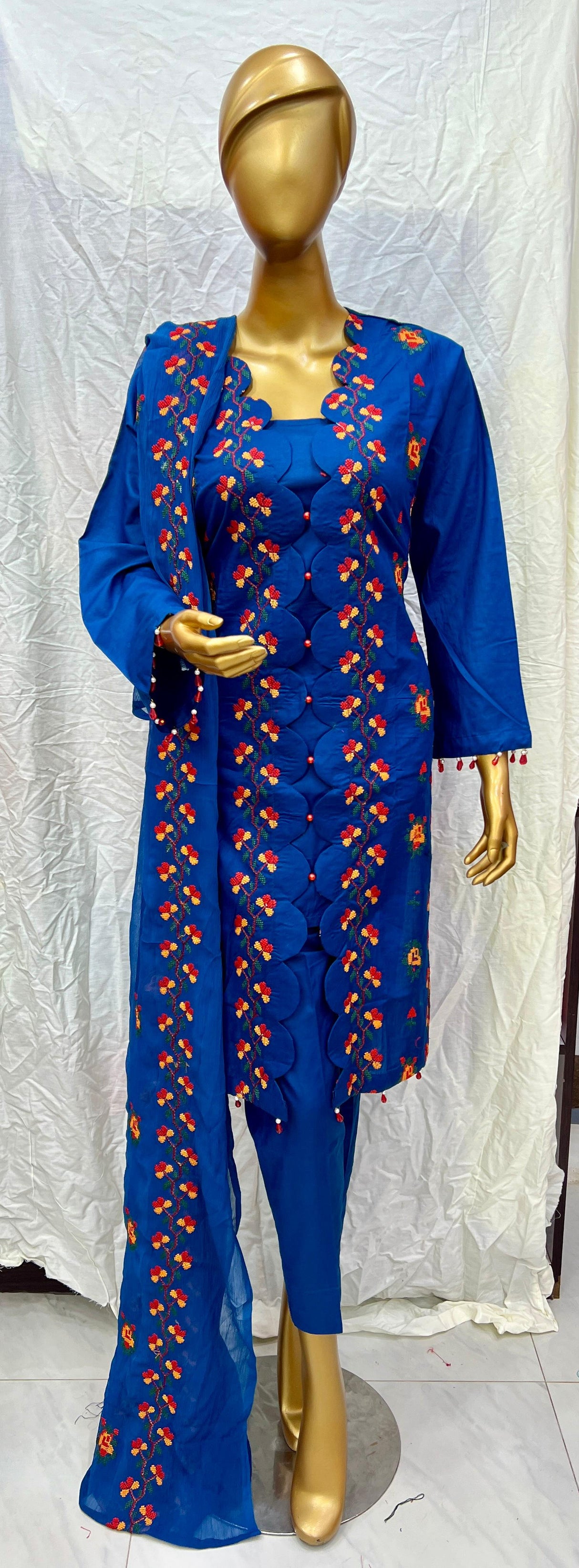 Luxury Embroidered lawn Ready To Ship