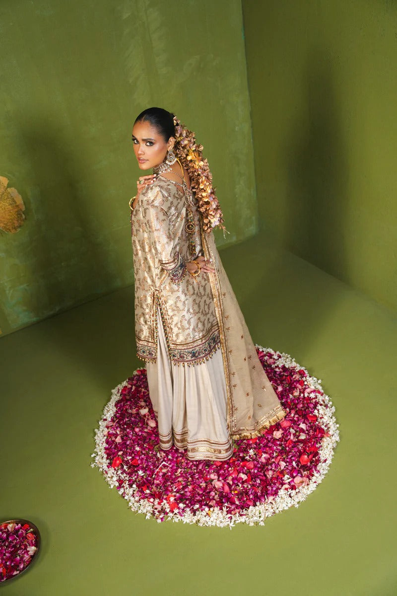 3 Pcs Embroidered Lawn Suit by Alkaram Studio