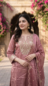 Dusty Rose Silk Kurta embroidery close-up