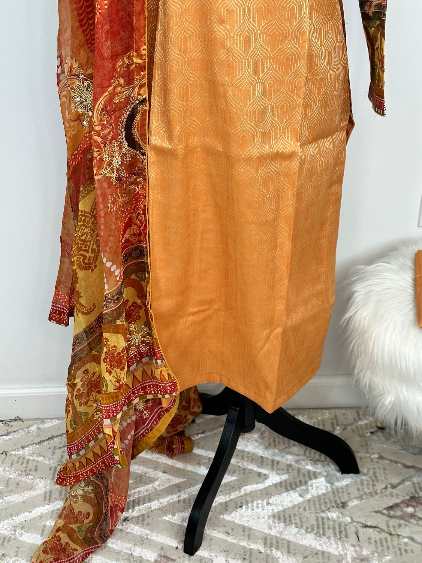 Pakistani Embroidered Lawn ready to ship