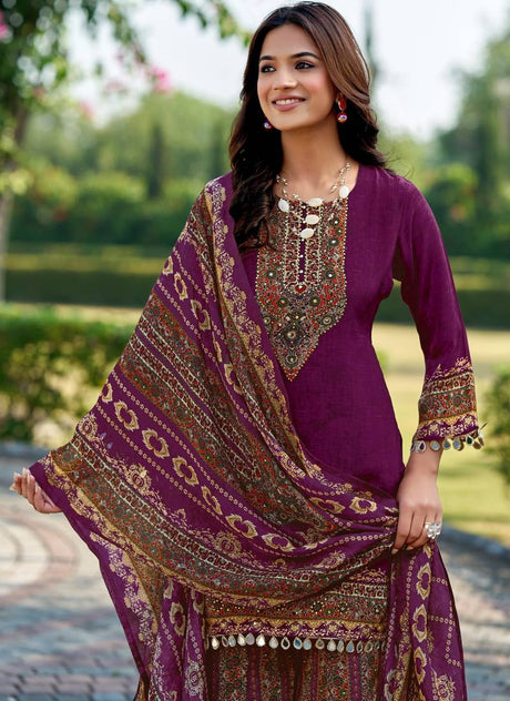 Purple pure crepe kurta embroidery detail