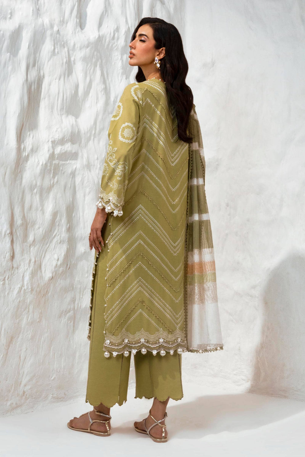 Muzlin by Sana Safinaz Luxury Collection