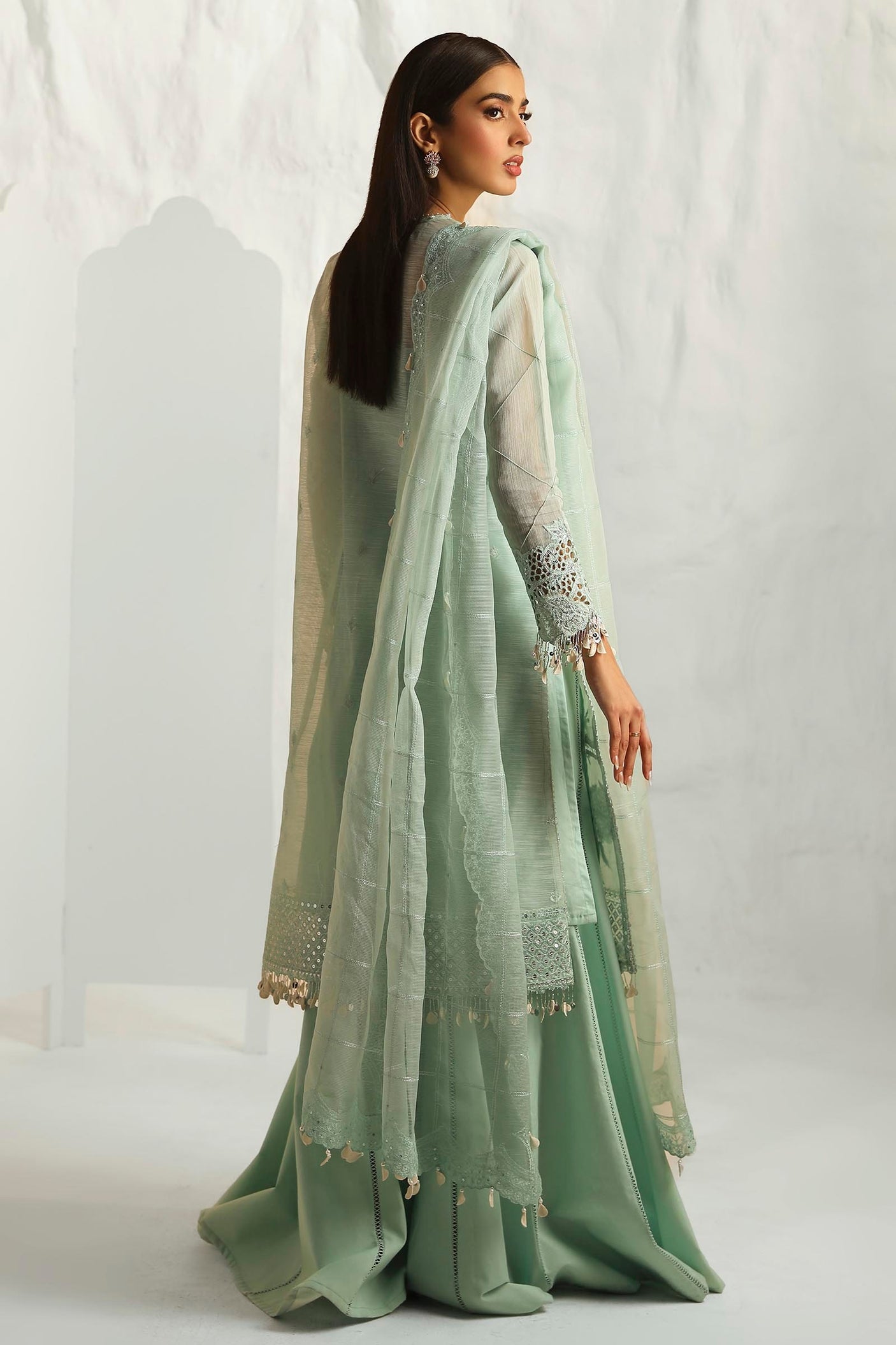 Muzlin by Sana Safinaz Luxury Collection