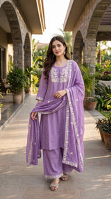 Mal Chanderi Thread Embroidered 3pc Suit - Lavender - full look