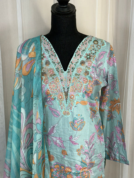 Luxury Embroidered Lawn Ready To Ship