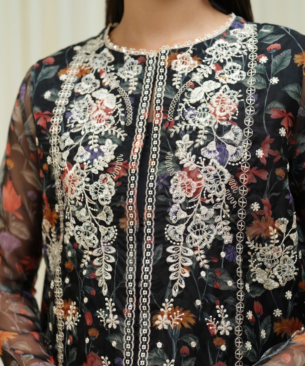 3Pc Embroidered Suit by Sapphire