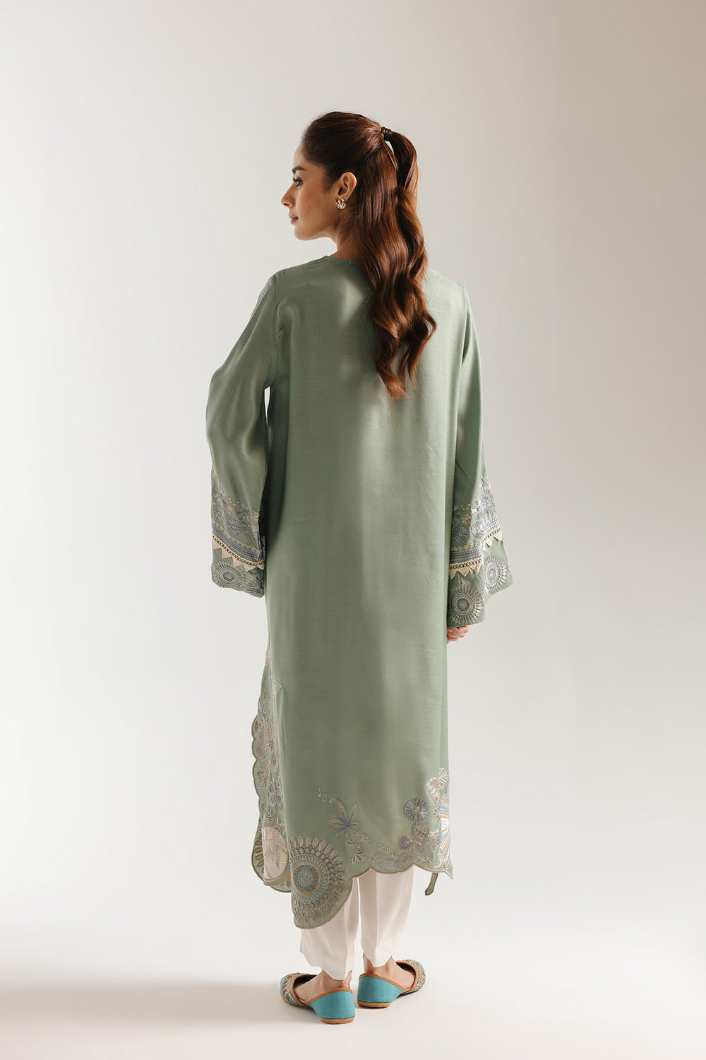 Ethnic Embroidered 2pc Suit