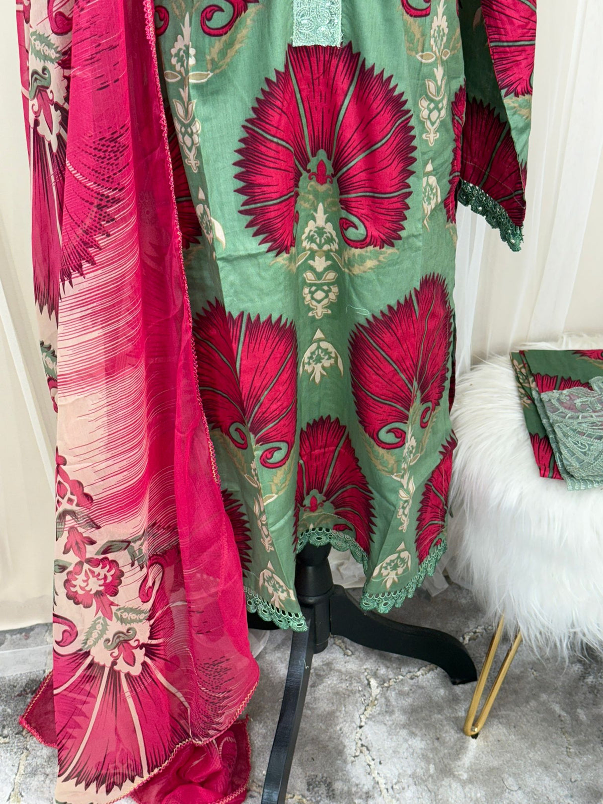 Luxury Embroidered Lawn Ready To Ship