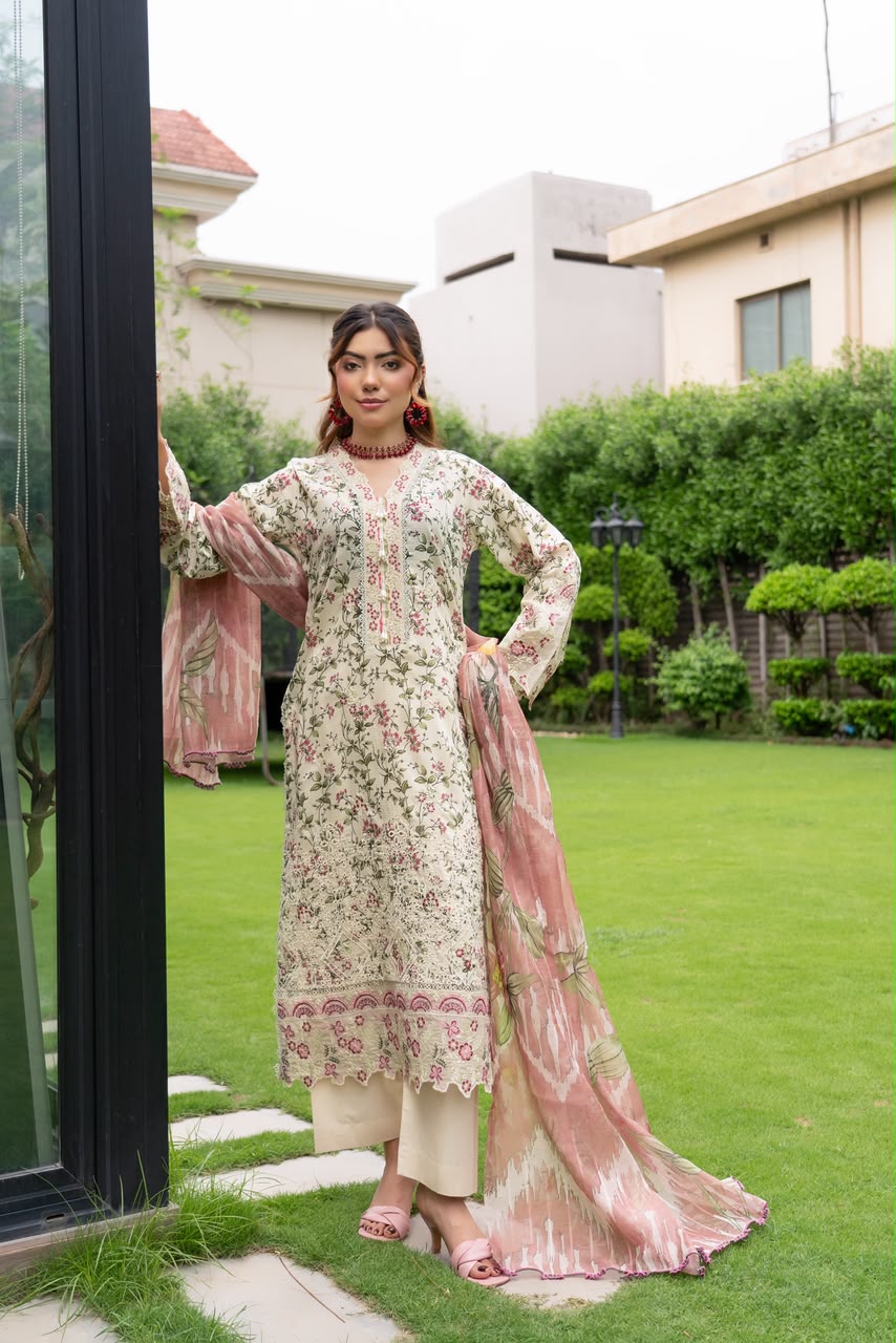 Mehreen By Munira Designer Signature Luxe Lawn Suit