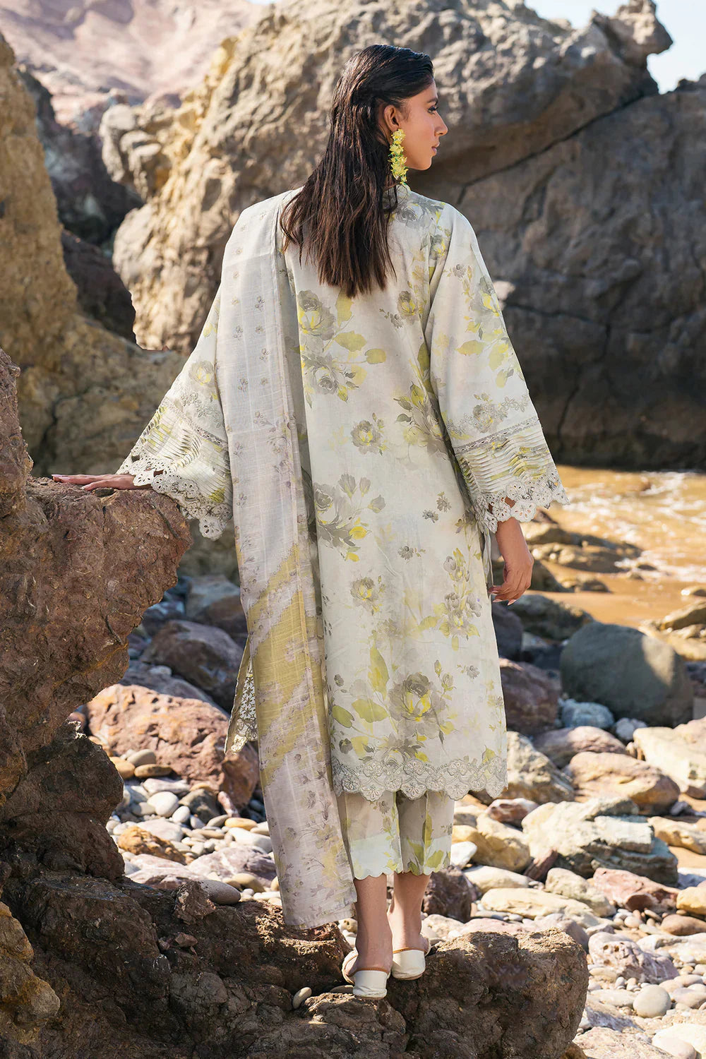 Baroque Embroidered Luxury Lawn Collection