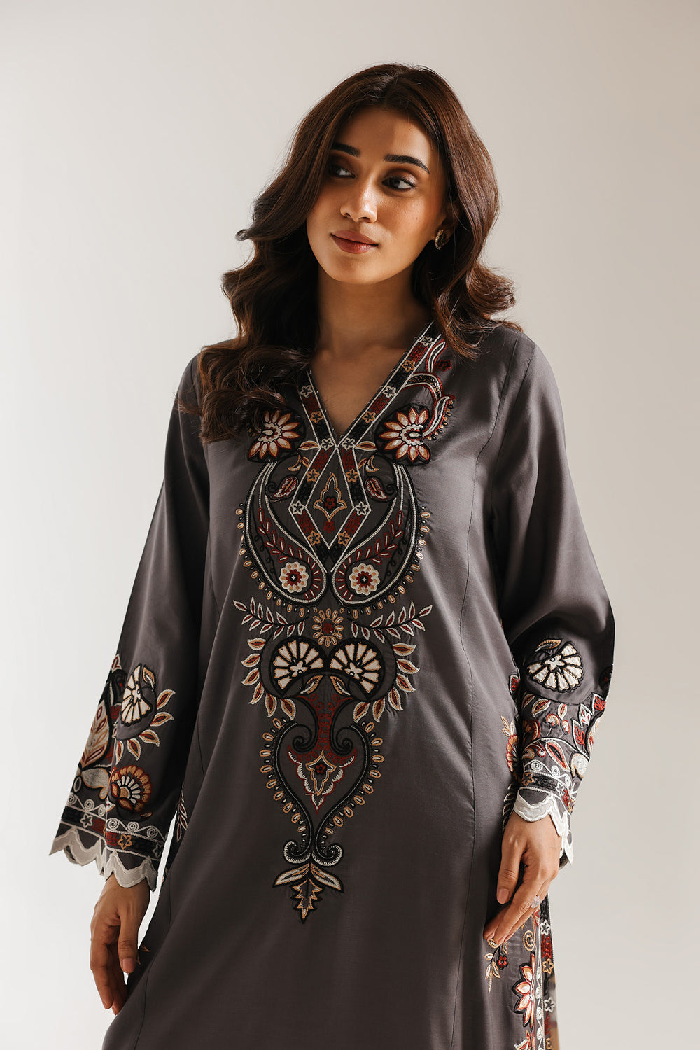 Ethnic Embroidered 2pc Suit