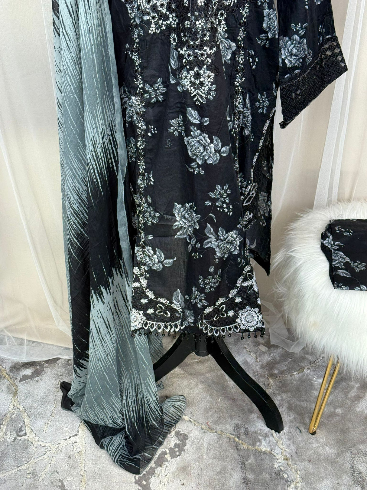 Luxury Embroidered Lawn Ready To Ship