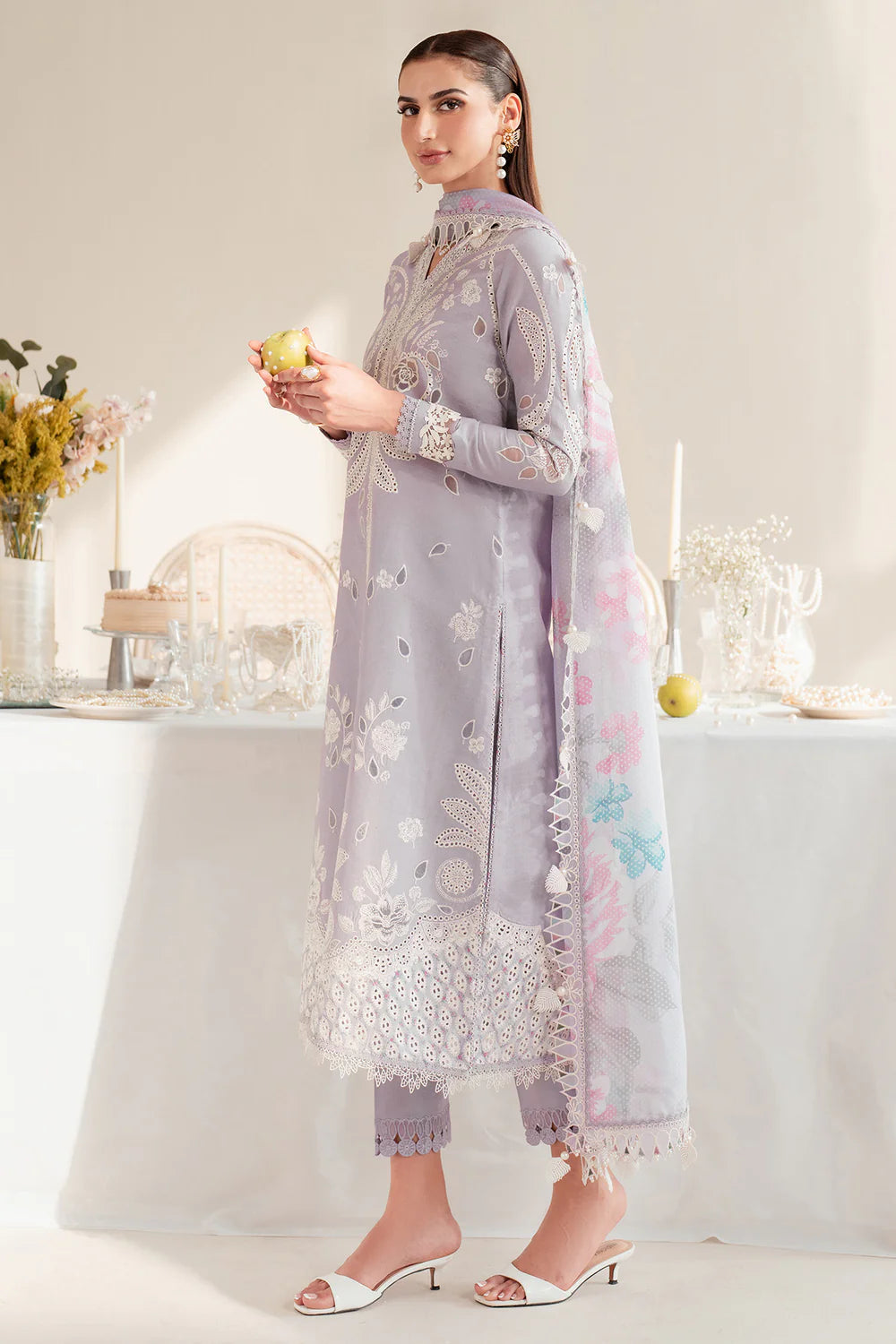 Jazmin Embroidered Lawn Suit