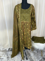 Luxury Embroidered Lawn Ready To Ship