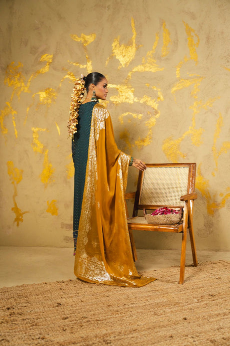 Jacquard Suit by Alkaram Studio